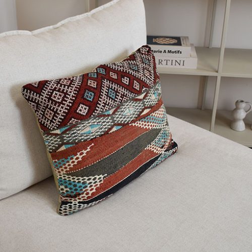 moroccan pillow