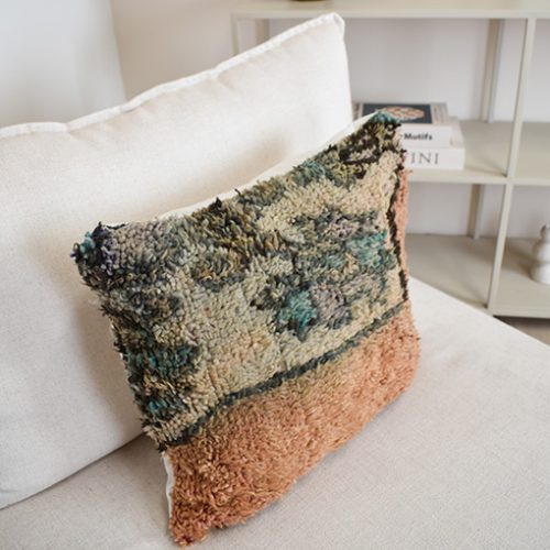 Alternative view of Moroccan Cushion - P817