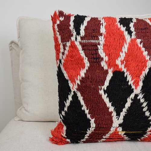 Alternative view of Moroccan Cushion - P906
